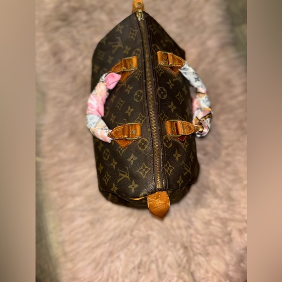 Louis Vuitton Speedy 30 - Picture 12 of 16
